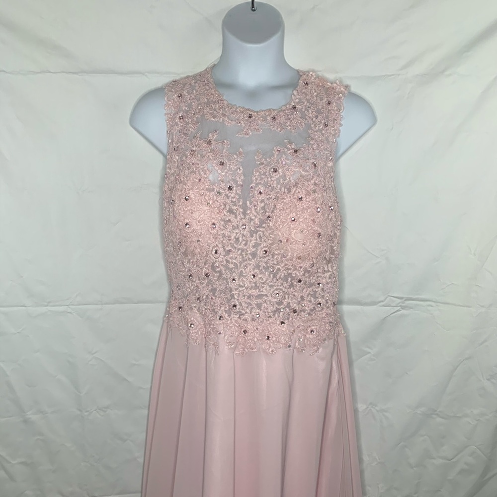 Plus size  Pink Backless Prom Dress